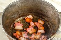 Фото приготовления рецепта: Фасолевый суп с копченой грудинкой - шаг №3