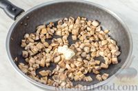 Фото приготовления рецепта: Рулетики из грудки индейки с грибами и сыром - шаг №8