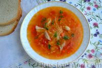 Фото к рецепту: Томатный суп с курицей, тыквой и вермишелью