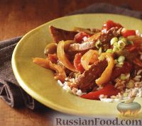 Фото к рецепту: Мясное рагу с овощами в медленноварке