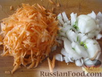 Фото приготовления рецепта: Суп картофельный со свежими грибами - шаг №4