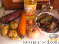 Фото приготовления рецепта: Винегрет с солеными грибами - шаг №1