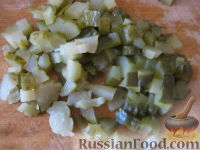 Фото приготовления рецепта: Винегрет с солеными грибами - шаг №5