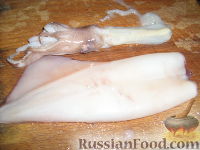 Фото приготовления рецепта: Кольца кальмаров жареные - шаг №2