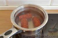 Фото приготовления рецепта: Суп с копчёной колбасой и сметаной - шаг №3