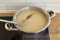 Фото приготовления рецепта: Суп с копчёной колбасой и сметаной - шаг №16
