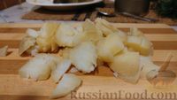 Фото приготовления рецепта: Салат с рыбой и варёными овощами - шаг №4