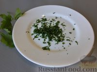Фото приготовления рецепта: Салат из свеклы с лимонным соком - шаг №8
