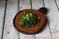 Фото приготовления рецепта: Салат "Оливье" с тунцом и оливками - шаг №10