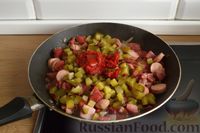Фото приготовления рецепта: Солянка с фрикадельками - шаг №4