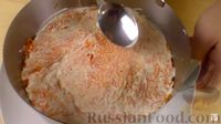 Фото приготовления рецепта: Салат-торт "Селёдка под шубой" под свекольно-сырным муссом - шаг №8