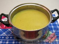 Фото приготовления рецепта: Крем-суп из брокколи и тыквы с курицей и сухариками - шаг №14