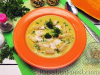 Фото приготовления рецепта: Крем-суп из брокколи и тыквы с курицей и сухариками - шаг №19