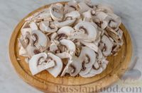 Фото приготовления рецепта: Закусочный торт «Наполеон» с курицей и грибами - шаг №12