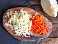 Фото приготовления рецепта: Овощное рагу из картошки, капусты и кабачков - шаг №2
