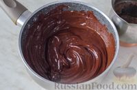 Фото приготовления рецепта: Горячий шоколад с кофе и с перцем чили - шаг №9