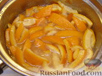 Фото приготовления рецепта: Цукаты из апельсиновых корок - шаг №8
