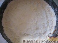 Фото приготовления рецепта: Закусочные корзинки из фарша индейки, с сырной начинкой (в духовке) - шаг №6