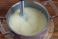 Фото приготовления рецепта: Свекольный суп-пюре с картофелем, сельдереем и гвоздикой - шаг №8