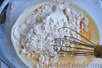 Фото приготовления рецепта: Тонкие пирожки на кефире, с картошкой и плавленым сыром - шаг №12
