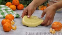 Фото приготовления рецепта: Тарт с начинкой из сливочного сыра и мандаринами - шаг №7