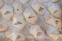 Фото приготовления рецепта: Песочное печенье с яблоками и орехами - шаг №18