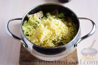Фото приготовления рецепта: Паста с брокколи, ветчиной и сыром - шаг №11