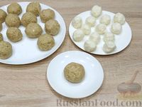 Фото приготовления рецепта: Овсяное печенье с творожно-кокосовой начинкой - шаг №15