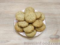 Фото приготовления рецепта: Овсяное печенье с творожно-кокосовой начинкой - шаг №19