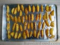 Фото приготовления рецепта: Картошка по-деревенски в духовке - шаг №10