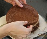 Фото приготовления рецепта: Шоколадный торт "Пражский" - шаг №18
