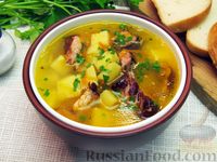 Фото к рецепту: Картофельный суп с копчёными рёбрами