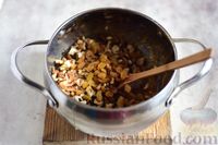 Фото приготовления рецепта: Рахат-лукум с орехами и изюмом - шаг №12