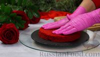Фото приготовления рецепта: Торт "Красный бархат" - шаг №27