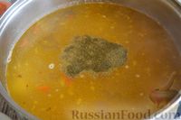 Фото приготовления рецепта: Суп с фрикадельками и лапшой из жидкого теста - шаг №18