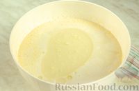 Фото приготовления рецепта: Блинчики с начинкой из мясного фарша и риса - шаг №10