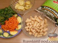 Фото приготовления рецепта: Быстрый салат с фасолью и кинзой - шаг №1