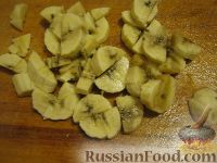 Фото приготовления рецепта: Апельсиновый кекс с бананом - шаг №4