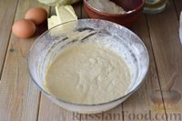 Фото приготовления рецепта: Дрожжевые пирожки с капустой, тушенной в молоке - шаг №8