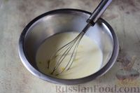 Фото приготовления рецепта: Киш с мясными фрикадельками и зелёным луком - шаг №9