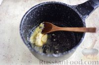 Фото приготовления рецепта: Яблочный крамбл с клюквой, орехами и овсяными хлопьями - шаг №6
