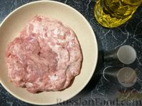 Фото приготовления рецепта: Булгур с фрикадельками и овощами (на сковороде) - шаг №1