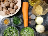 Фото приготовления рецепта: Булгур с фрикадельками и овощами (на сковороде) - шаг №5