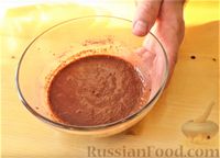 Фото приготовления рецепта: Сдобные булочки "Розочки" с шоколадной начинкой - шаг №12