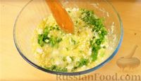 Фото приготовления рецепта: Картофельно-творожные оладьи - шаг №3