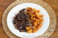 Фото приготовления рецепта: Конфеты из фасоли с сухофруктами и орехами - шаг №4