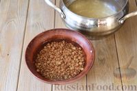 Фото приготовления рецепта: Суп с лапшой и  чечевично-рисовыми тефтельками - шаг №3
