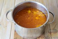Фото приготовления рецепта: Суп с лапшой и  чечевично-рисовыми тефтельками - шаг №14
