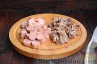 Фото приготовления рецепта: Московский борщ со свининой и сосисками - шаг №14