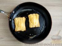Фото приготовления рецепта: Гренки с яичницей и сыром - шаг №9